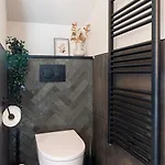 Cozy 2-bedroom In