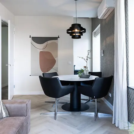 Appartamento Cozy 2-bedroom In *