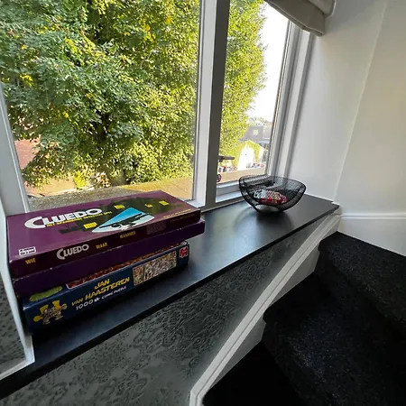 Apartamento Cozy 2-bedroom In *