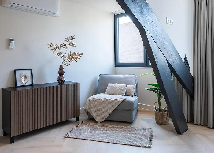 Cozy 2-bedroom In Apartamento