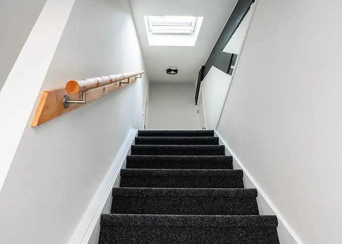 Apartman Cozy 2-bedroom In