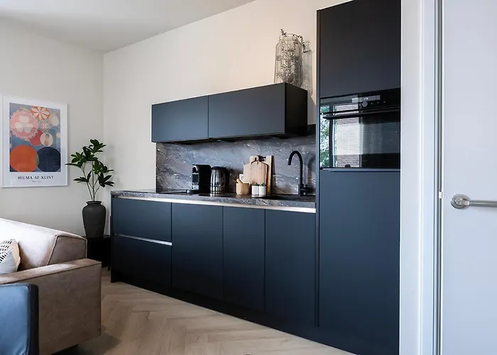 Cozy 2-bedroom In Apartamento